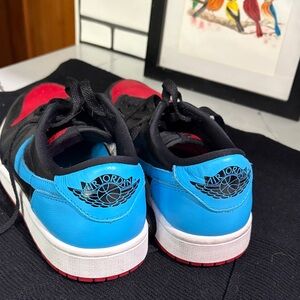 Womens Nike air Jordan’s.  Have been worn but in great condition originally $125